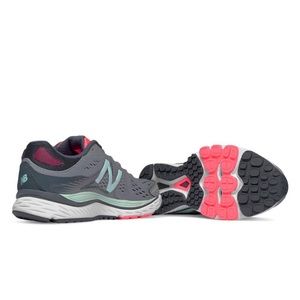 New Balance Cushioning 880v6 Running Shoes
